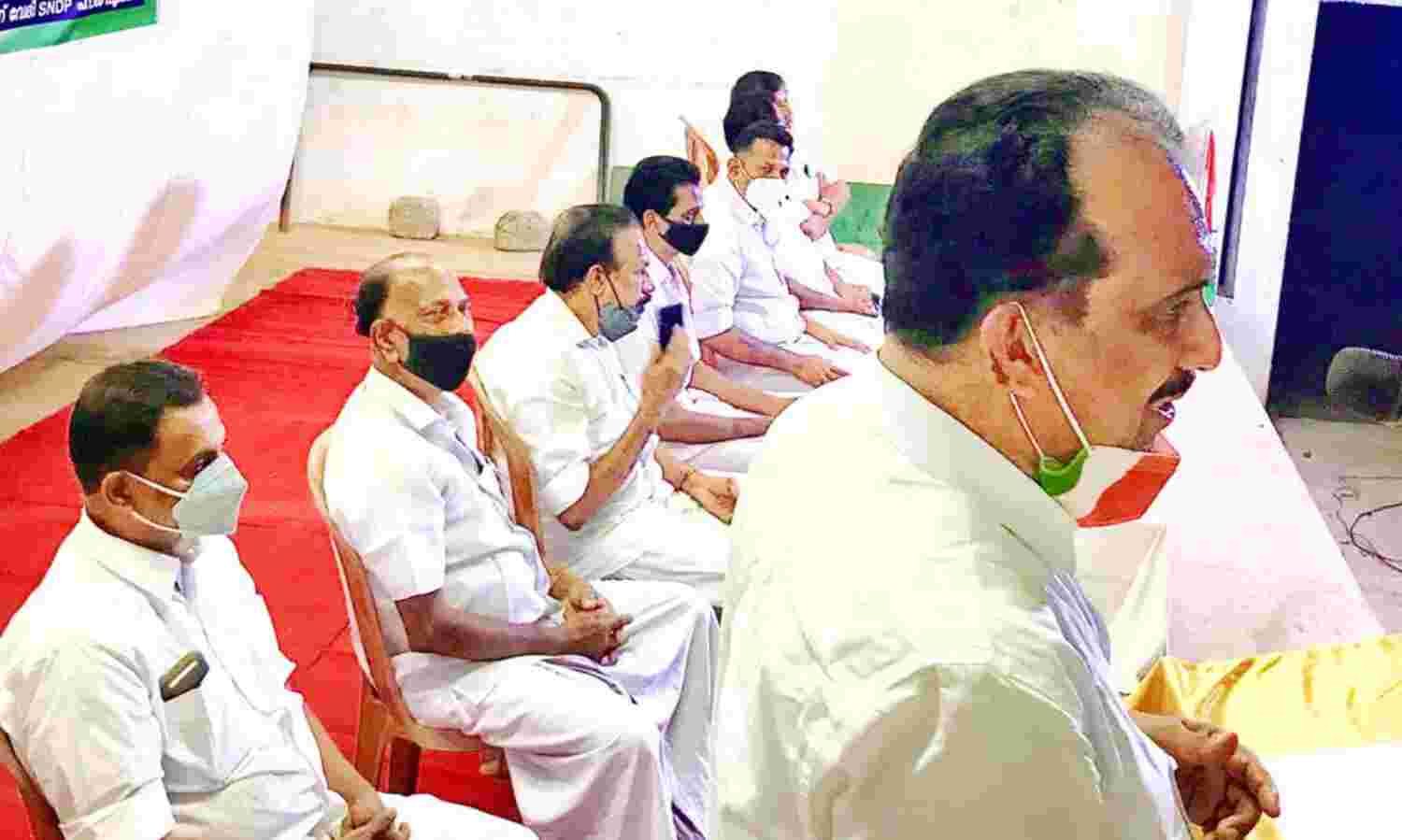 ഇടതുപക്ഷം ചെപ്പടി വിദ്യകള് കൊണ്ട് വോട്ടര്മാരെ സ്വാധീനിക്കുന്നു: ബെന്നി ബെഹനാന് എംപി ഇടതുപക്ഷം ചെപ്പടി വിദ്യകള് കൊണ്ട് വോട്ടര്മാരെ സ്വാധീനിക്കുന്നു: ബെന്നി ബെഹനാന് എംപി