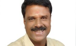 എല്‍ഡിഎഫ് സ്വതന്ത്ര സ്ഥാനാര്‍ഥി    അഡ്വ. എം കെ മുകുന്ദന്‍ അന്തരിച്ചു