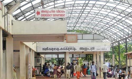 തൈക്കാട് സര്ക്കാര് ആശുപത്രിയില് ഗുരുതര ചികില്സാപ്പിഴവ്; പ്രസവ ശസ്ത്രക്രിയക്കിടെ യുവതിയുടെ വയറ്റില് പഞ്ഞിക്കെട്ട് മറന്നുവച്ചു തൈക്കാട് സര്ക്കാര് ആശുപത്രിയില് ഗുരുതര ചികില്സാപ്പിഴവ്; പ്രസവ ശസ്ത്രക്രിയക്കിടെ യുവതിയുടെ വയറ്റില് പഞ്ഞിക്കെട്ട് മറന്നുവച്ചു