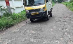 മലപ്പുറം: കയ്യേറ്റം ഒഴിപ്പിക്കാതെ റോഡ് നിര്‍മിക്കുന്നതിനെതിരേ പരാതി