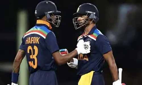 സിഡ്‌നിയില്‍ ഇന്ത്യ പതറുന്നു; അഞ്ച് വിക്കറ്റ് നഷ്ടം