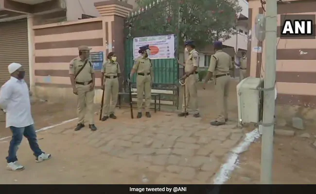 വാശിയേറിയ പ്രചാരണങ്ങള്‍ക്കൊടുവില്‍ ഹൈദരാബാദ് ഇന്ന് പോളിങ് ബൂത്തിലേക്ക്