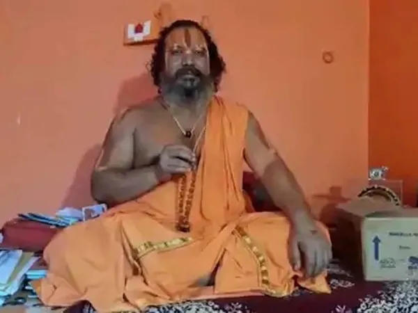 ഇന്ത്യയെ ഹിന്ദുരാഷ്ട്രമായി പ്രഖ്യാപിക്കണം;   ഏഴ് ആവശ്യങ്ങള്‍ ഉന്നയിച്ച് രാഷ്ട്രപതിക്ക് കത്ത്,  അംഗീകരിച്ചില്ലെങ്കില്‍ ജീവനൊടുക്കും