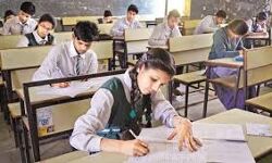 10, 12 ക്ലാസുകളിലെ പരീക്ഷകള് എഴുത്തു പരീക്ഷകളായി തന്നെ നടത്തും: സിബിഎസ്ഇ 10, 12 ക്ലാസുകളിലെ പരീക്ഷകള് എഴുത്തു പരീക്ഷകളായി തന്നെ നടത്തും: സിബിഎസ്ഇ