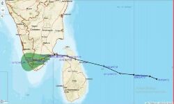 ബുറേവി ചുഴലിക്കാറ്റ് ശക്തി കുറഞ്ഞു; കേരളത്തിന് ആശ്വാസം