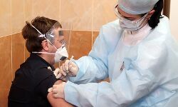 റഷ്യയില്‍ കോവിഡ് പ്രതിരോധ വാക്‌സിന്‍ വിതരണം തുടങ്ങി