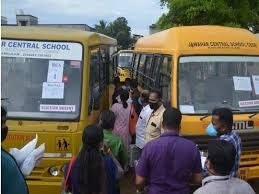 തിരുവനന്തപുരത്ത് കൊവിഡ് മാനദണ്ഡങ്ങളുടെ ലംഘനം; കലക്ടറോട് വിശദീകരണം ചോദിച്ച് തിരഞ്ഞെടുപ്പ് കമ്മിഷന് തിരുവനന്തപുരത്ത് കൊവിഡ് മാനദണ്ഡങ്ങളുടെ ലംഘനം; കലക്ടറോട് വിശദീകരണം ചോദിച്ച് തിരഞ്ഞെടുപ്പ് കമ്മിഷന്