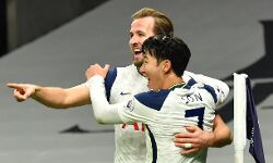 പ്രീമിയര്‍ ലീഗ്; ടോട്ടന്‍ഹാം തലപ്പത്ത്; ലിവര്‍പൂളിന് വന്‍ ജയം