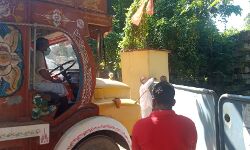 ലോറിക്ക് പാസ് നല്‍കിയില്ല; പയ്യോളിയില്‍ അരി വിതരണം തടസ്സപ്പെട്ടു