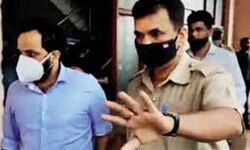 ബിനീഷ് കോടിയേരിയുടെ കസ്റ്റഡി കാലാവധി നീട്ടി ബിനീഷ് കോടിയേരിയുടെ കസ്റ്റഡി കാലാവധി നീട്ടി