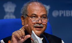 ചര്‍ച്ചയ്ക്ക് ഞങ്ങള്‍ തയാര്‍, പക്ഷേ കര്‍ഷകര്‍ തയ്യാറാവുന്നില്ല; കൃഷിമന്ത്രി നരേന്ദ്രസിങ് തോമര്‍