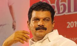 പി വി അന്‍വര്‍ എംഎല്‍എയെ തടഞ്ഞ് കൈയേറ്റം ചെയ്‌തെന്ന് പരാതി; കേസെടുത്തു