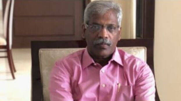 ഇ ഡി ചോദ്യം ചെയ്യലില് ഇളവു തേടി രവീന്ദ്രന് ഹൈക്കോടതിയില് ഇ ഡി ചോദ്യം ചെയ്യലില് ഇളവു തേടി രവീന്ദ്രന് ഹൈക്കോടതിയില്
