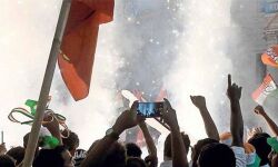 തദ്ദേശ തിരഞ്ഞെടുപ്പ്: ആഹ്ലാദപ്രകടനങ്ങള്‍ക്ക് നിയന്ത്രണം; മലപ്പുറത്ത് ജില്ല മുഴുവന്‍ കര്‍ഫ്യൂ; കോഴിക്കോട് അഞ്ചിടത്ത് നിരോധനാജ്ഞ