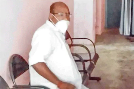 മദ്യം വിതരണം ചെയ്തതിന് അറസ്റ്റിലായ യുഡിഎഫ് സ്ഥാനാര്ഥി വിജയിച്ചു മദ്യം വിതരണം ചെയ്തതിന് അറസ്റ്റിലായ യുഡിഎഫ് സ്ഥാനാര്ഥി വിജയിച്ചു