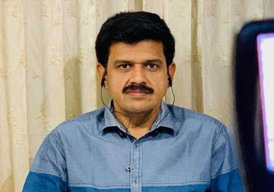 ഇനിയും ജയ് ശ്രീ റാം ബാനര് ഉയര്ത്തും: വെല്ലുവിളിയുമായി സന്ദീപ് വാര്യര് ഇനിയും ജയ് ശ്രീ റാം ബാനര് ഉയര്ത്തും: വെല്ലുവിളിയുമായി സന്ദീപ് വാര്യര്