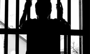 ഒളിഞ്ഞുനോട്ടം; യുഎഇയില് ഹോട്ടല് ജീവനക്കാരന് തടവ് ശിക്ഷ ഒളിഞ്ഞുനോട്ടം; യുഎഇയില് ഹോട്ടല് ജീവനക്കാരന് തടവ് ശിക്ഷ