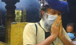 വെര്‍ച്വല്‍ ക്യൂ സംവിധാനം തുറന്നില്ല: ശബരിമലയില്‍ ഞായറാഴ്ച കൂടുതലായി ഭക്തരെ പ്രവേശിപ്പിക്കാനാവില്ല