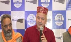 ഉത്തരാഖണ്ഡ് സര്‍ക്കാരിന് എണ്ണിപ്പറയാന്‍ 5 വികസന പദ്ധതിപോലുമില്ല: ഉത്തരാഖണ്ഡ് മുഖ്യമന്ത്രിക്കെതിരേ ഡല്‍ഹി ഉപുമുഖ്യമന്ത്രി