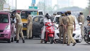 നിയന്ത്രണങ്ങളുടെ ലംഘനം: സംസ്ഥാനത്ത് 577 കേസുകള്; 225 അറസ്റ്റ് നിയന്ത്രണങ്ങളുടെ ലംഘനം: സംസ്ഥാനത്ത് 577 കേസുകള്; 225 അറസ്റ്റ്