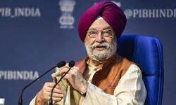 യുകെയില്‍ നിന്നുള്ള വിമാനങ്ങള്‍ക്ക് ഏര്‍പ്പെടുത്തിയ വിലക്ക് നീട്ടിയേക്കും; കേന്ദ്ര വ്യോമയാന മന്ത്രി