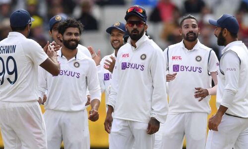 അഡ്‌ലെയ്ഡിലെ തോല്‍വിക്ക് മെല്‍ബണില്‍ മറുപടി; ഇന്ത്യക്ക് എട്ട് വിക്കറ്റ് ജയം