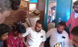 നെയ്യാറ്റിന്കരയിലെ ദമ്പതികളുടെ മരണം: പോലിസുകാര്ക്കെതിരേ മനപ്പൂര്വമായ നരഹത്യയ്ക്ക് കേസെടുക്കണം- എസ് ഡിപിഐ നെയ്യാറ്റിന്കരയിലെ ദമ്പതികളുടെ മരണം: പോലിസുകാര്ക്കെതിരേ മനപ്പൂര്വമായ നരഹത്യയ്ക്ക് കേസെടുക്കണം- എസ് ഡിപിഐ