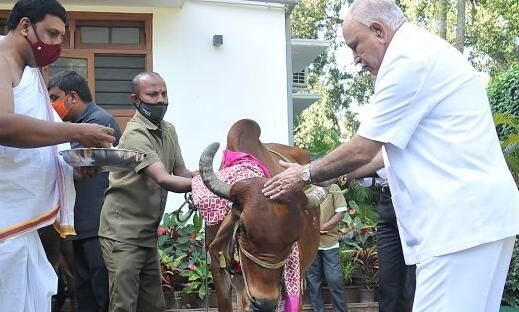 കര്ണാടകയില് കന്നുകാലി കശാപ്പ് നിരോധന നിയമം പ്രാബല്യത്തില് വന്നു കര്ണാടകയില് കന്നുകാലി കശാപ്പ് നിരോധന നിയമം പ്രാബല്യത്തില് വന്നു