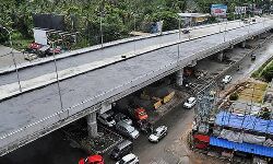 വൈറ്റില മേല്‍പ്പാലം: നിപുണ്‍ ചെറിയാന് ജാമ്യമില്ല