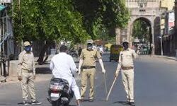 നിയന്ത്രണങ്ങളുടെ ലംഘനം: സംസ്ഥാനത്ത് ഇന്ന് 555 കേസുകള്‍; മാസ്‌ക് ധരിക്കാത്തത് 2485 പേര്‍