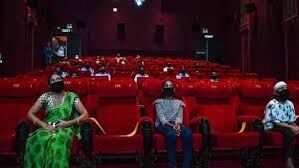 തിയേറ്ററുകളില്‍ മുഴുവന്‍ സീറ്റുകളിലേക്കുള്ള പ്രവേശനം പിന്‍വലിച്ച് തമിഴ്‌നാട് സര്‍ക്കാര്‍