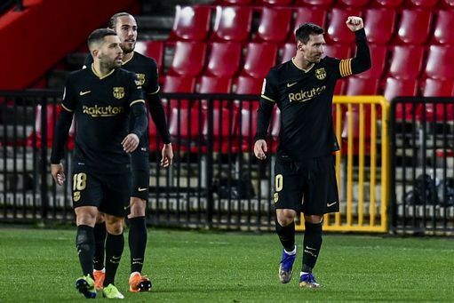 ഫ്രീകിക്കിന്റെ തമ്പുരാനായി മെസ്സി; ഗ്രനാഡയ്ക്കെതിരേ ഡബിള് ഫ്രീകിക്കിന്റെ തമ്പുരാനായി മെസ്സി; ഗ്രനാഡയ്ക്കെതിരേ ഡബിള്