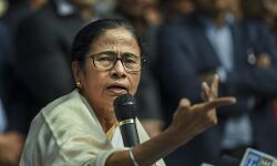 ബിജെപിക്കെതിരേ ഇടതുമുന്നണിയും കോണ്‍ഗ്രസും മമതയോടൊപ്പം അണിചേരണം: തൃണമൂല്‍ കോണ്‍ഗ്രസ്