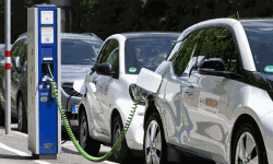 കേരള ബജറ്റ് 2021: ഇലക്ട്രിക് വാഹന ഉപയോഗം പ്രോത്സാഹിപ്പിക്കാന്‍ നികുതി ഇളവ്