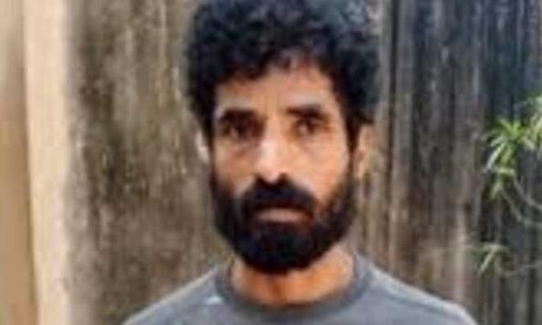 മംഗളുരുവില് ബീഫ് സ്റ്റാളുകള്ക്ക് യുവാവ് തീയിട്ടത് അധികം ചോദിച്ചപ്പോള് നല്കാത്തതിന് മംഗളുരുവില് ബീഫ് സ്റ്റാളുകള്ക്ക് യുവാവ് തീയിട്ടത് അധികം ചോദിച്ചപ്പോള് നല്കാത്തതിന്