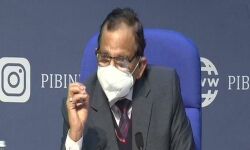 രണ്ട് കൊവിഡ് വാക്‌സിനുകളും സുരക്ഷിതം, ഡോക്ടര്‍മാരും നഴ്‌സുമാരും വാക്‌സിനോട് വിമുഖത കാണിക്കരുത്; ആശങ്കയറിയിച്ച് നീതി ആയോഗ്