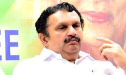 നേതാക്കള്‍ തെക്കുവടക്ക് നടന്നിട്ട് കാര്യമില്ല, സ്വന്തം തട്ടകത്തില്‍ ജയം ഉറപ്പാക്കണം; രൂക്ഷവിമര്‍ശനവുമായി കെ മുരളീധരന്‍