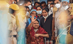 വി കെ ശശികലയ്ക്ക് കൊവിഡ് സ്ഥിരീകരിച്ചു; ചികിത്സ ലഭിക്കാന്‍ വൈകിയെന്ന് പരാതി