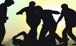 കളമശ്ശേരിയില്‍ പതിനേഴുകാരനെ മര്‍ദ്ദിച്ച സംഭവം; ഏഴു പേര്‍ക്കെതിരേ കേസെടുത്തു