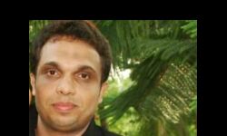 ഷട്ടില്‍ കളിക്കുന്നതിനിടെ കുഴഞ്ഞ് വീണ് മിമിക്രി കലാകാരന്‍ മരിച്ചു