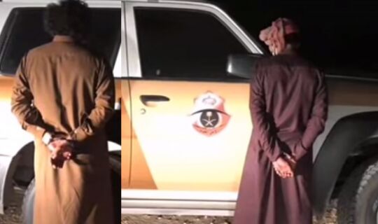 കവര്ച്ചക്കു വേണ്ടി ഇന്ത്യക്കാരനെ കൊലപ്പെടുത്തിയ സൗദികള് അറസ്റ്റില് കവര്ച്ചക്കു വേണ്ടി ഇന്ത്യക്കാരനെ കൊലപ്പെടുത്തിയ സൗദികള് അറസ്റ്റില്