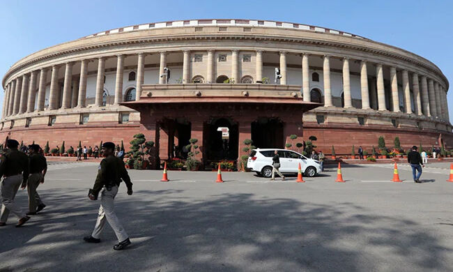 ബജറ്റ് സമ്മേളനത്തിനു ഇന്നു തുടക്കം; നയപ്രഖ്യാപനം ഉള്‍പ്പെടെ പ്രതിപക്ഷം ബഹിഷ്‌കരിക്കും