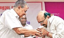 സ്വര്‍ണക്കടത്ത് രാജ്യസുരക്ഷയെ ബാധിക്കുന്നത്, സോളാര്‍ വെറും പെണ്ണുകേസ്; വെള്ളാപ്പള്ളി നടേശന്‍