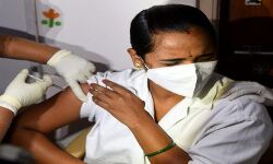 വാക്‌സിനേഷന് ശേഷമുണ്ടായ പതിനൊന്ന് മരണങ്ങളില്‍ അന്വേഷണം വേണം; പൊതുജന ആരോഗ്യ വിദഗ്ധർ