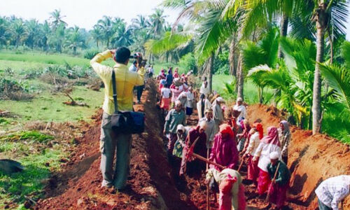 തൊഴിലുറപ്പ് തൊഴിലാളികള്‍ക്ക് ക്ഷേമനിധി രൂപീകരിക്കാന്‍ ഓര്‍ഡിനന്‍സ്