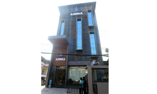 താര സംഘടന അമ്മയുടെ ആസ്ഥാന മന്ദിരം ഉദ്ഘാടനം ചെയ്തു;ക്രൈം ത്രില്ലര് സിനിമയുമായി വീണ്ടും അമ്മ താര സംഘടന അമ്മയുടെ ആസ്ഥാന മന്ദിരം ഉദ്ഘാടനം ചെയ്തു;ക്രൈം ത്രില്ലര് സിനിമയുമായി വീണ്ടും അമ്മ