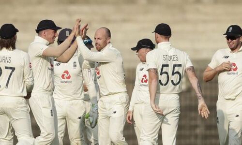 ഇംഗ്ലണ്ടിനെതിരേ ഇന്ത്യയ്ക്ക് ലക്ഷ്യം 381 റണ്‍സ്; ഒരു വിക്കറ്റ് നഷ്ടം