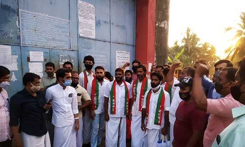 സിഎഎ വിരുദ്ധ സമരക്കാര്ക്കെതിരായ കേസ്: പിണറായി വിജയന് ജനങ്ങളെ കബളിപ്പിക്കുന്നു- ഖാദര് അറഫ സിഎഎ വിരുദ്ധ സമരക്കാര്ക്കെതിരായ കേസ്: പിണറായി വിജയന് ജനങ്ങളെ കബളിപ്പിക്കുന്നു- ഖാദര് അറഫ