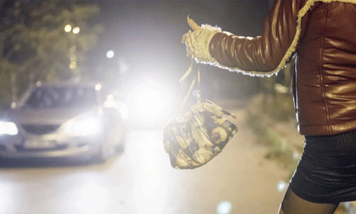 സ്ത്രീവേഷം ധരിച്ച് ഹൈവേയില്‍ കവര്‍ച്ചാ ശ്രമം; രണ്ട് യുവാക്കള്‍ അറസ്റ്റില്‍