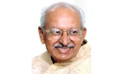 സ്വദേശാഭിമാനി കേസരി പുരസ്‌കാരം യേശുദാസന്